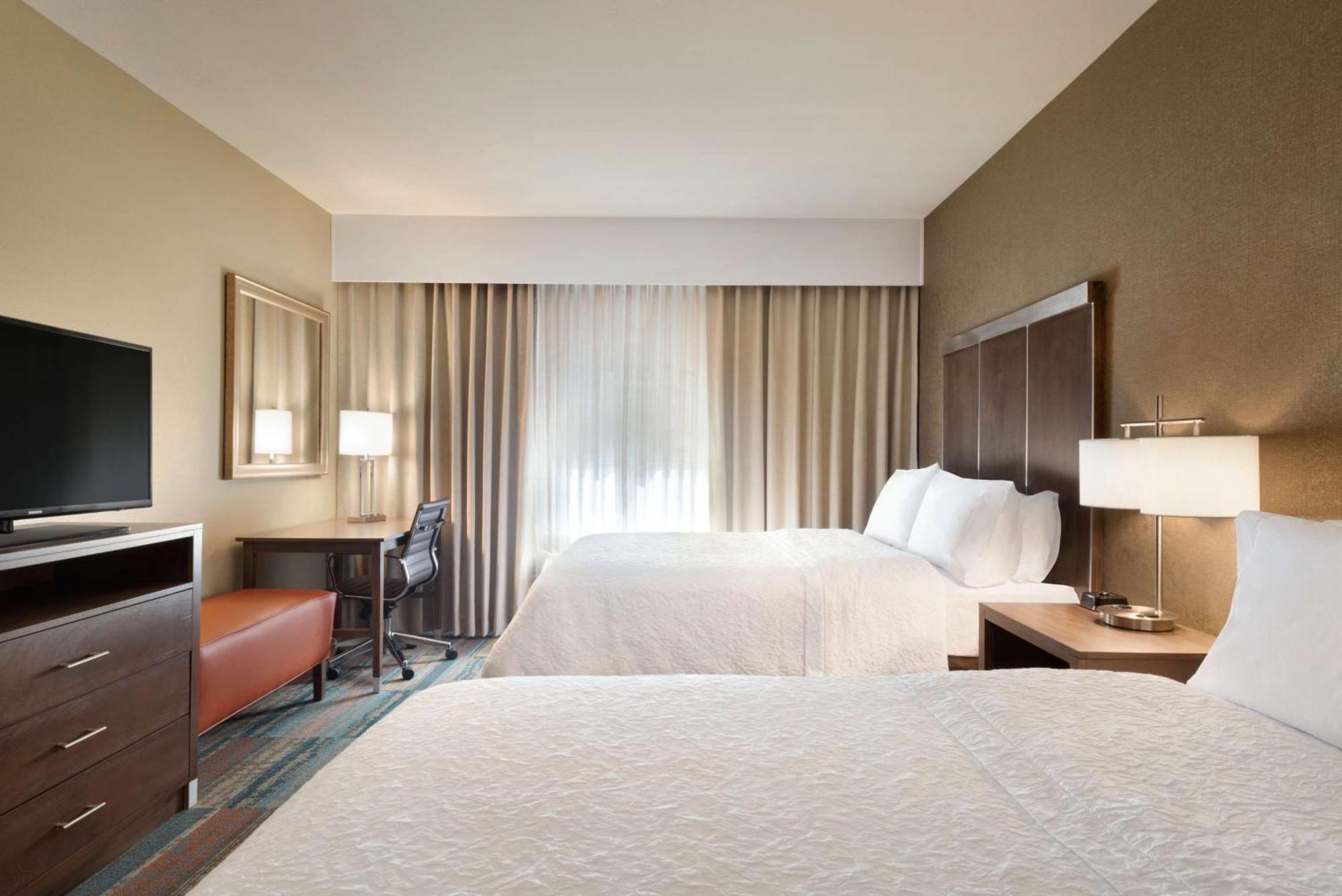 Hampton By Hilton Nevada Hotel